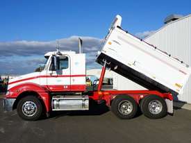 2008 Freightliner Columbia Automatic Steel Tipper - picture2' - Click to enlarge
