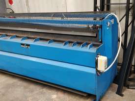 ACY Pacific Guillotine 2600mm - picture0' - Click to enlarge