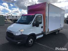 2014 Iveco Daily - picture2' - Click to enlarge