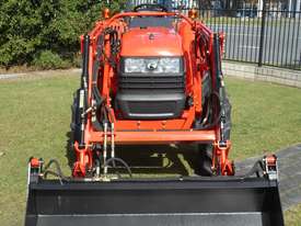 NEW KUBOTA 35HP TRACTOR - picture0' - Click to enlarge