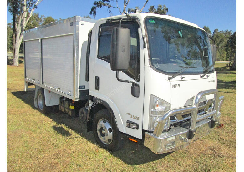 caption Isuzu NPR 45 155 Service Body Truck
