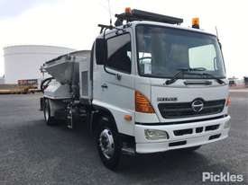 2007 Hino GH1J - picture0' - Click to enlarge