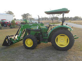 John Deere 5055E FWA/4WD Tractor - picture2' - Click to enlarge