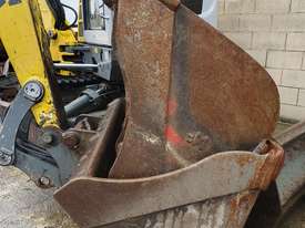 USED 2013 WACKER NEUSON 75Z3 8T EXCAVATOR - picture2' - Click to enlarge