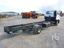 NISSAN UD MK6 PLUS Cab & Chassis - picture1' - Click to enlarge