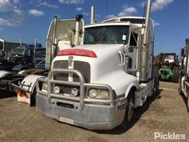 1999 Kenworth T604 - picture1' - Click to enlarge