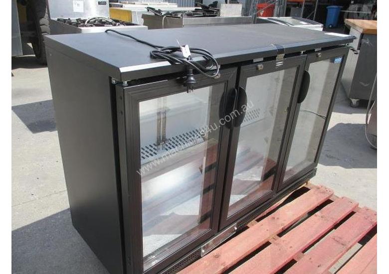 caption Polar 3 Door Fridge
