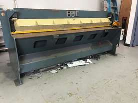 Hydraulic Guillotine - picture2' - Click to enlarge