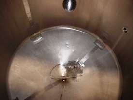 Stainless Steel Storage Tank - Capacity 3,000Lt - picture2' - Click to enlarge