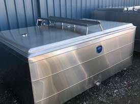 1,150ltr Jacketed Stainless Steel Tank, Milk Vat - picture1' - Click to enlarge