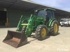 2014 John Deere 5090 RN - picture2' - Click to enlarge