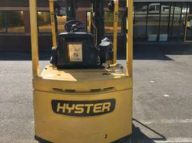 2.268T 4 Wheel Battery Electric Forklift - picture2' - Click to enlarge