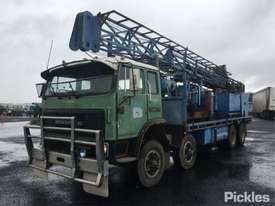 1989 International ACCO T2670 - picture2' - Click to enlarge