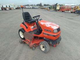 Kubota G2160 - picture0' - Click to enlarge