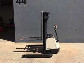 Crown SX3030 Heavy Duty Walkie Stacker Forklift - picture0' - Click to enlarge
