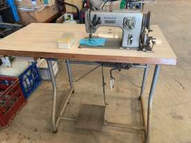 Bernina Industrial Sewing Machine  - picture0' - Click to enlarge