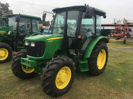 John Deere 5055E FWA/4WD Tractor - picture2' - Click to enlarge