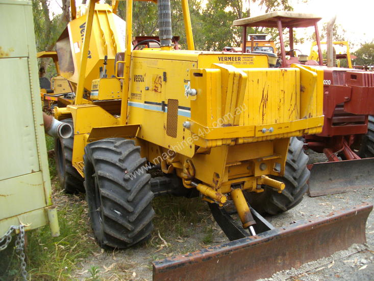 caption 8550A rocksaw , sideshift , 2007 RW-8536 , 751 hrs