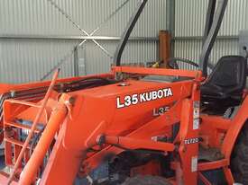 Tractor Side Shifting Backhoe Attachment off Kubota L35, Chassis Attachment NOT 3PT Linkage Type - picture2' - Click to enlarge