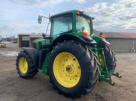 John Deere 7430 Premium Tractor - picture2' - Click to enlarge
