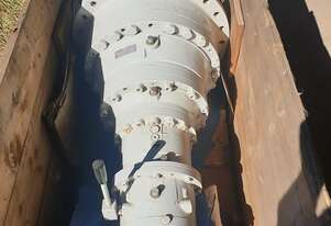 LLOYDS DEALS - Reggiana Riduttori Planetary Slewing Gearbox Type : RR5000 TZI