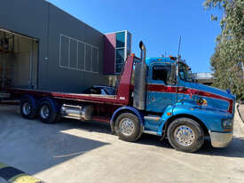 Kenworth T408 Tilt tray Truck - picture0' - Click to enlarge