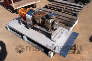 Centrifugal Pump (Stainless Steel), IN: 40mm Dia, OUT: 25mm Dia