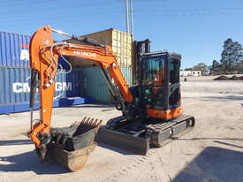 BRAND NEW 5 Tonne Hitachi FOR HIRE - picture0' - Click to enlarge