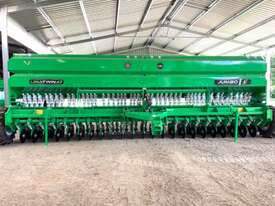 2020 AGROLEAD 5000/39 - picture0' - Click to enlarge