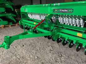 2020 AGROLEAD 5000/39 - picture1' - Click to enlarge