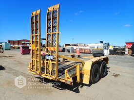 1990 CUSTOM BUILT TANDEM AXLE PLANT TRAILER - picture0' - Click to enlarge
