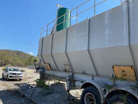 TRAILER MOUNTED CEMENT SILO 45 CUBES APPROX - picture1' - Click to enlarge