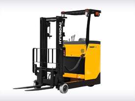 WAREHOUSE REACH TRUCK 15BR-9 STAND UP - picture0' - Click to enlarge