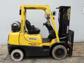 3T Hyster LPG Counterbalance Forklift - picture0' - Click to enlarge