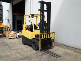 3T Hyster LPG Counterbalance Forklift - picture2' - Click to enlarge