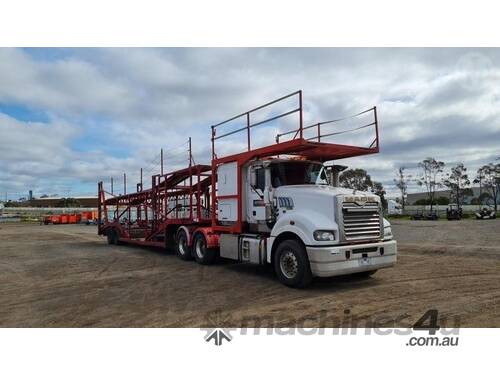 Mack Superliner