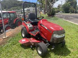 Case IH DX18e Compact 4WD Tractor and Mid Mount - picture0' - Click to enlarge