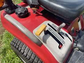 Case IH DX18e Compact 4WD Tractor and Mid Mount - picture2' - Click to enlarge