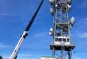 Monitor 43T - 43m Spider Lift/Crane