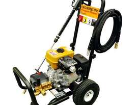 Crommelins Pressure Cleaner Trolley Robin 2700psi - picture0' - Click to enlarge
