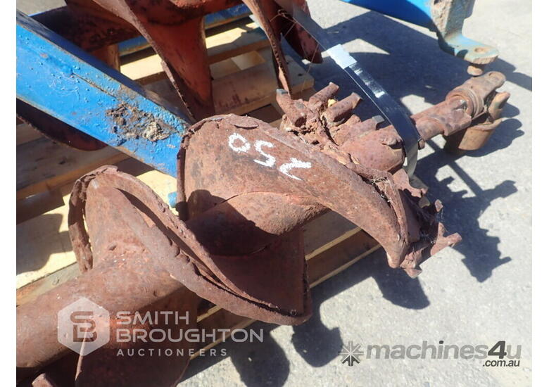 Used 3 POINT LINKAGE POST HOLE DIGGER 2 X AUGERS 3PL Tractor Post Hole