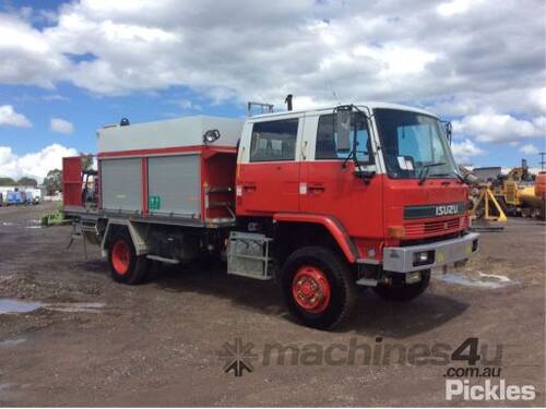 1995 Isuzu FTS700