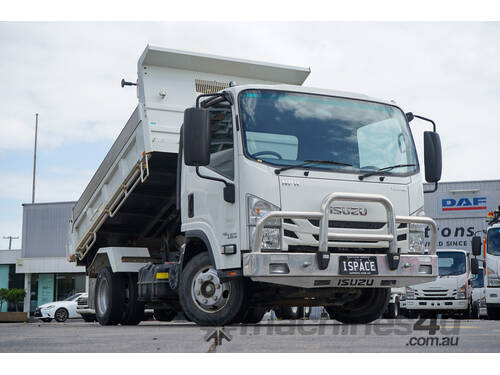 2015 Isuzu NPR 45/55-155 – Genuine Tipper