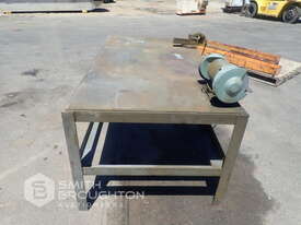 METAL WORK BENCH, VICE & GRINDER (UNSERVICEABLE) - picture0' - Click to enlarge