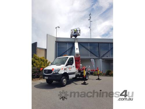 20m truck mounted EWP / Cherry Picker / Bucket Truck - Melbourne Hire / Wet Hire 4 x Minimum Charge 