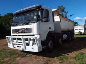 Volvo Tipper FM12 - picture0' - Click to enlarge