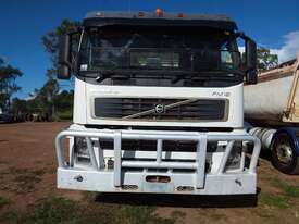 Volvo Tipper FM12 - picture2' - Click to enlarge