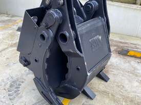 HYDRAULIC GRAPPLE 15 TONNE SYDNEY BUCKETS - picture1' - Click to enlarge