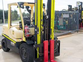  HYSTER 5.0FT Diesel Counter Balance Forklift - picture2' - Click to enlarge