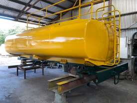 TRUNNION MOUNTED 14,000L ALUMINIUM PETROLEUM/WATER TANK - picture0' - Click to enlarge